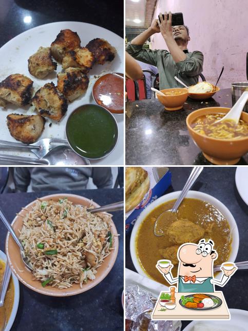 Chicken tikka at Kumar Mutton House(Nx)