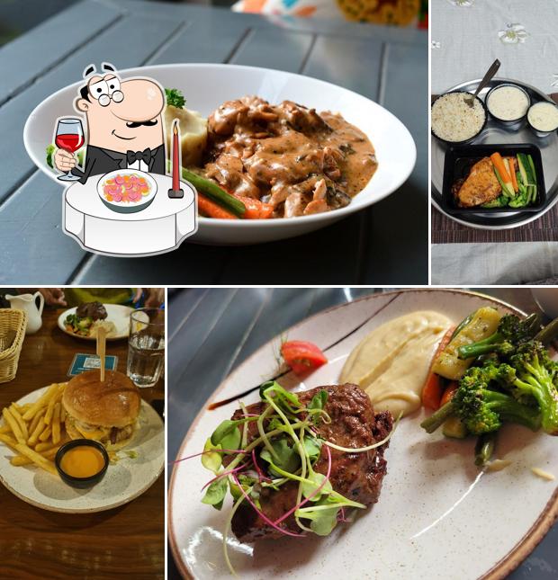 Tuna tartare at Steakhouse Bar and Grill