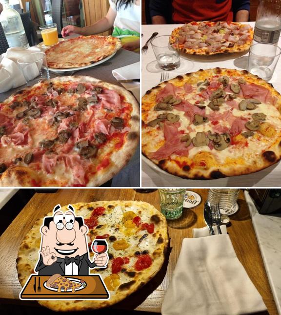 Scegli tra le svariate varianti di pizza