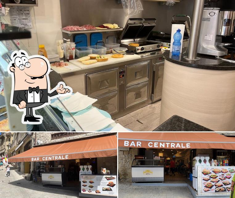 Gli interni di Bar Centrale