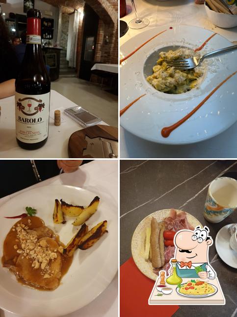 Platti al Trattoria ristorante con Camere Cortiletto D'Alba