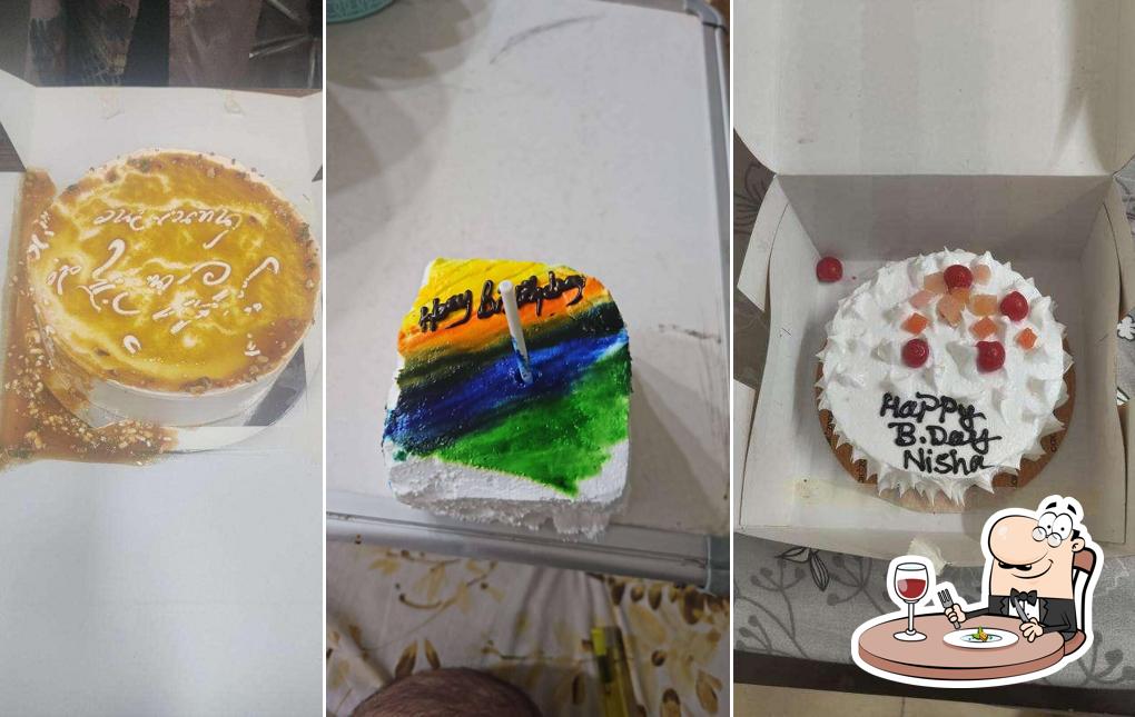Food at Ovenfresh Pizzas, Cakes and Desserts
