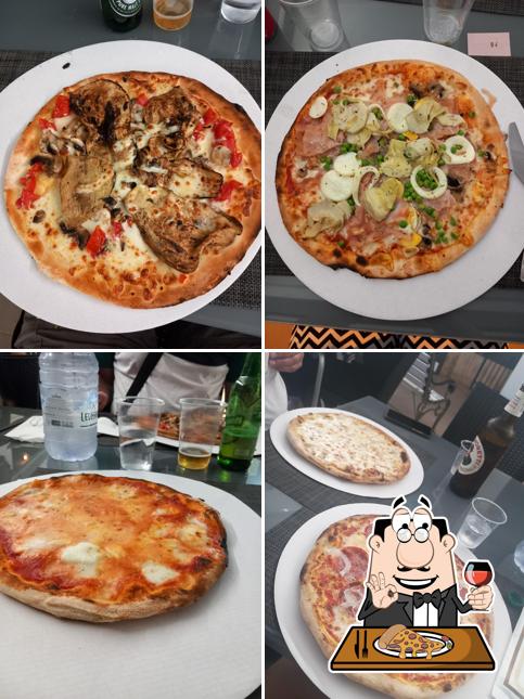 A Holiday'S Pizza, puoi ordinare una bella pizza