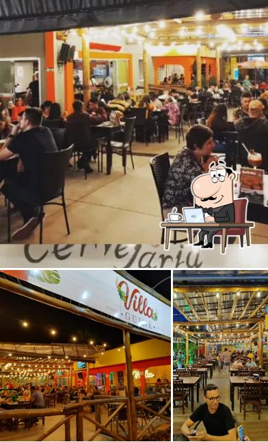Veja imagens do interior do Villa Guiné - Suinga