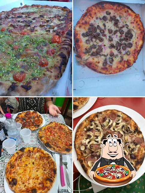 Scegli tra le svariate varianti di pizza