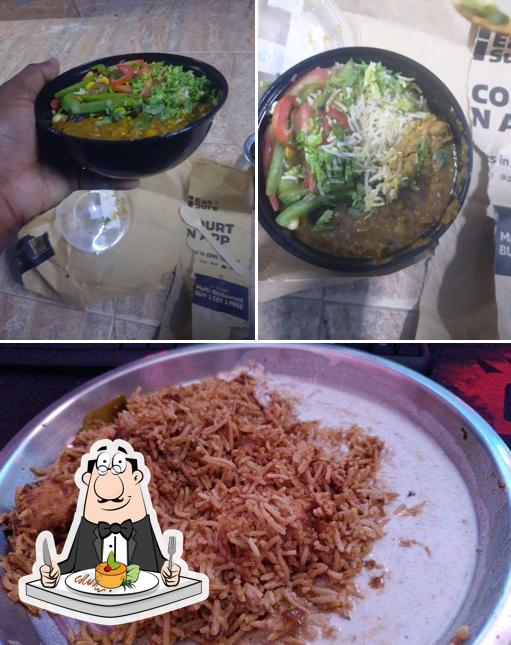 Food at The Good Bowl