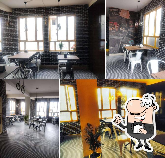 Check out how Cafe 1229 looks inside