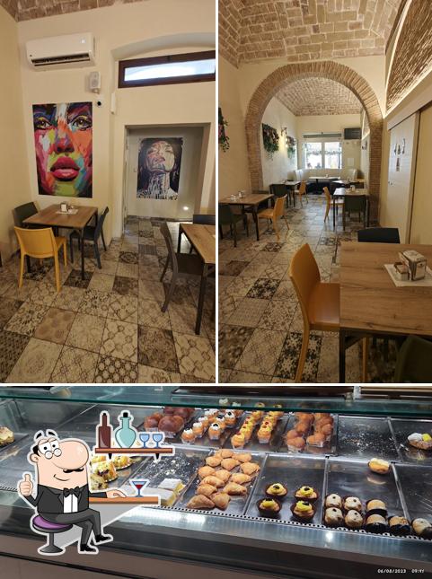 Gli interni di GustiAmo ristorante pasticceria bar