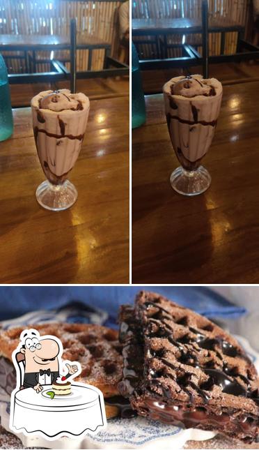 Tiramisu at Bunkyard Cafe