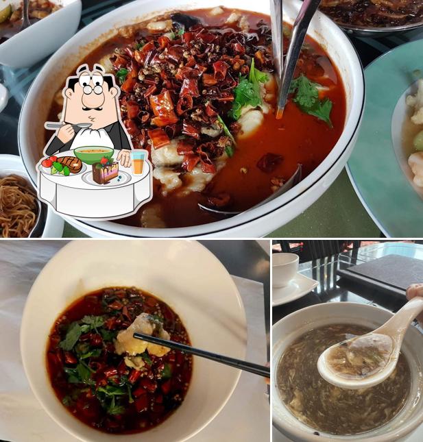 Soupe suanla à Sansan Restaurant Sichuan Cuisine