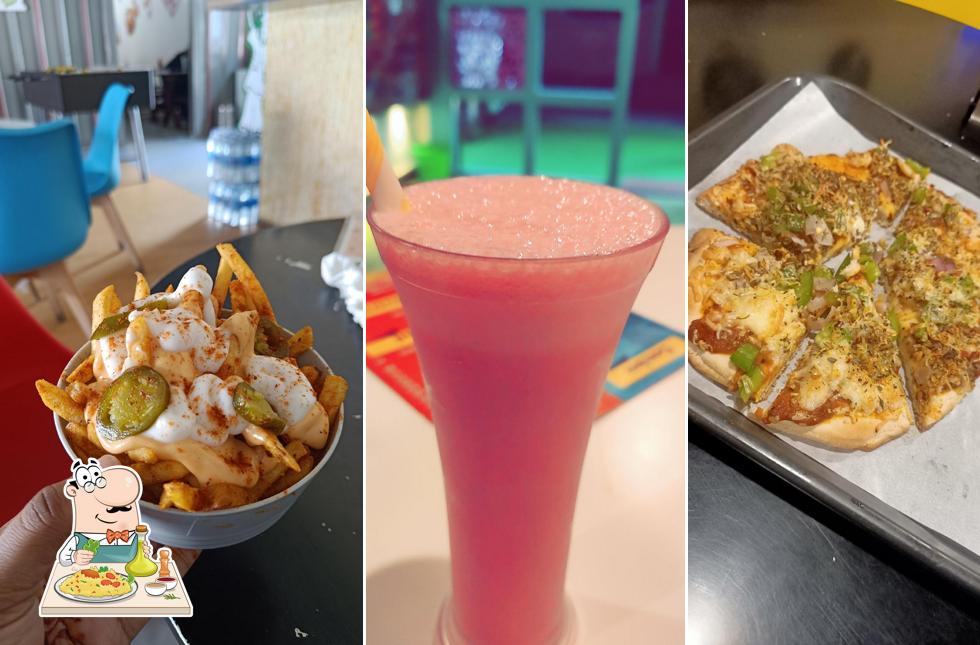 Food at Sip & Play Sports Cafe