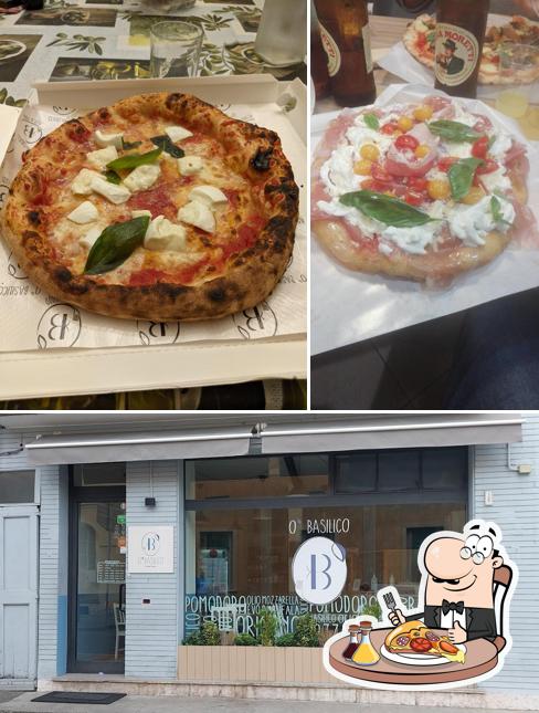 Ordina tra le svariate varianti di pizza