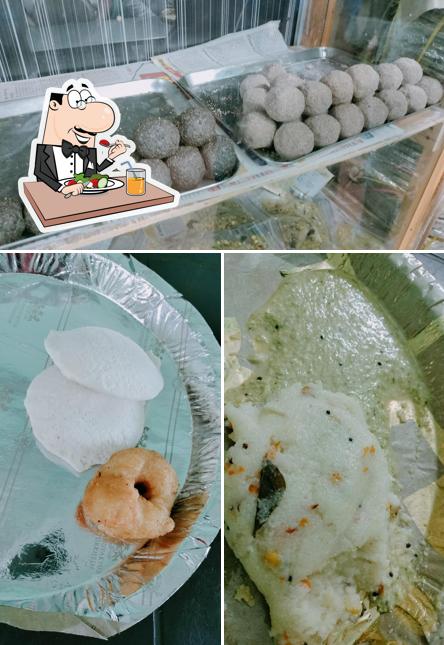 Food at Sri Guru Raghavendra Udipi Brahmana Hotel
