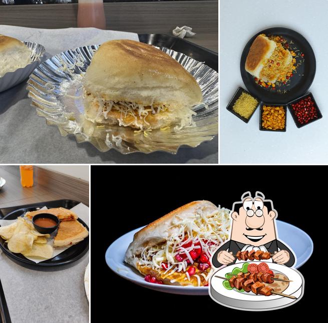 Pulled pork sandwich at Bhai Bhai Dabeliwala