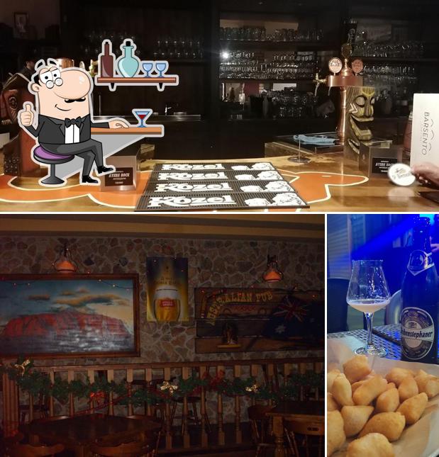 Ayers Rock si caratterizza per la interni e cibo