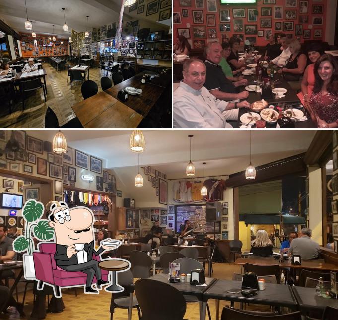 O interior do Bar Chocolate com Pimenta