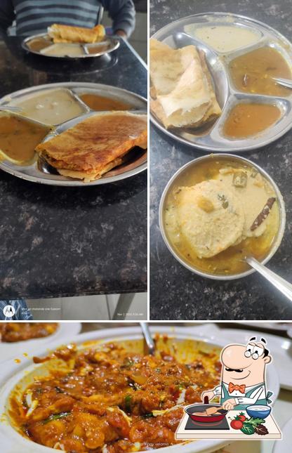 Chicken curry at Anna South Food Court (Beside Magneto Mall)