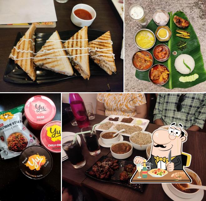 Food at Cafe lovers' Den