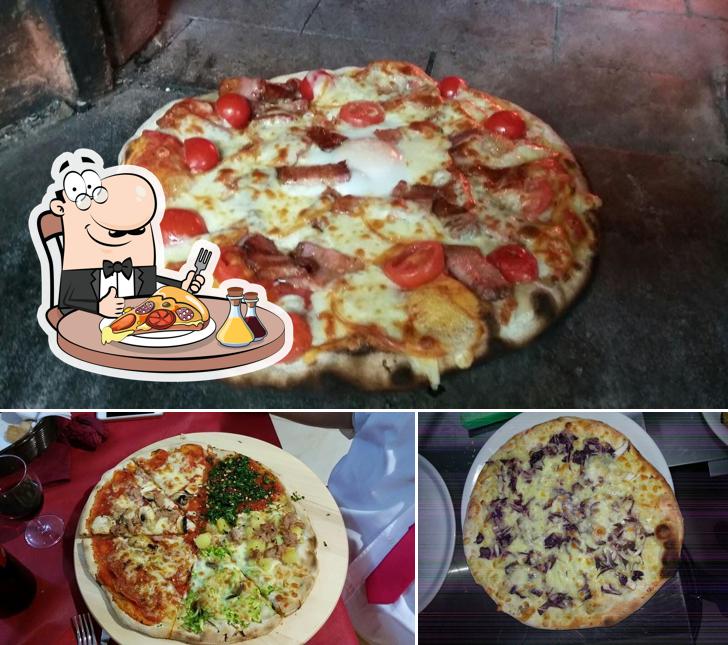 Prova una pizza a A.S.D. Stardust Sporting Center - Pizzeria, sala da ballo, centro sportivo, calcio a 5