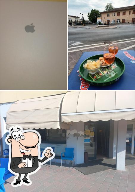 Gli interni di Bar Caffetteria Del Pino