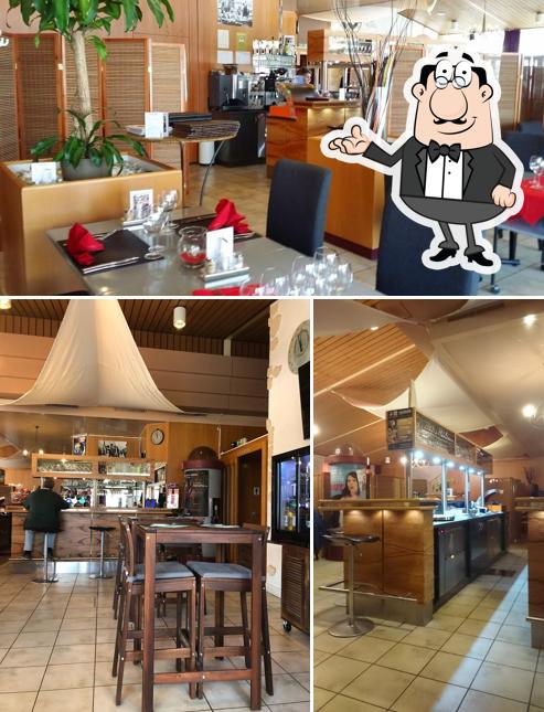 Gli interni di Café Restaurant du Pré-aux-Moines