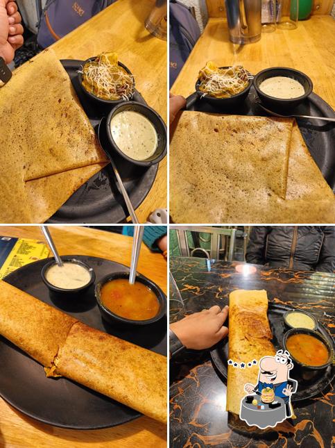Masala dosa at 56 Bhog