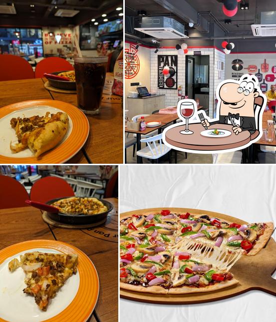 Food at Pizza Hut Racecourse, Vadodara