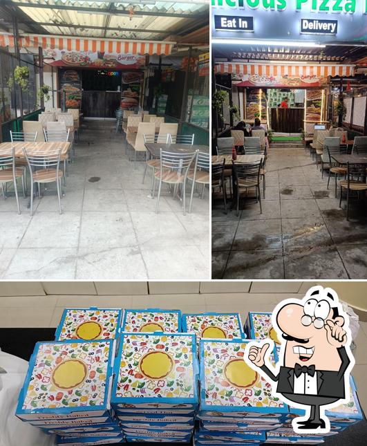 Check out how World's Cheesy Pizza looks inside