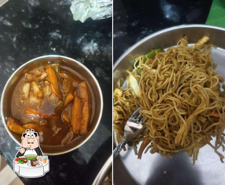 Hot and sour soup at Baharwali Kitchen