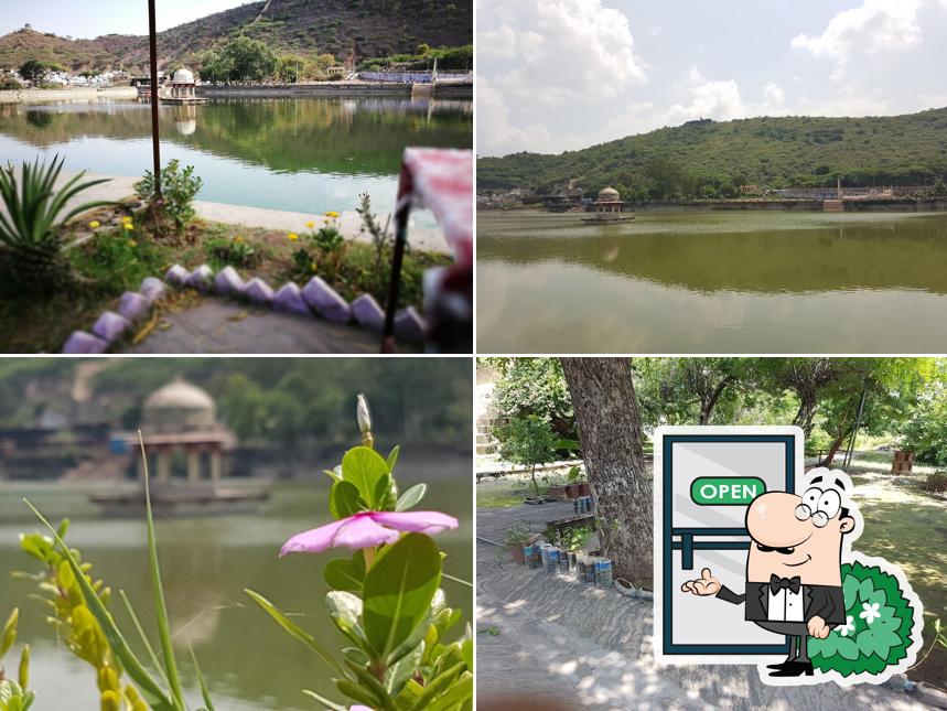 You can get some fresh air at the outside area of lake view garden restaurant You can get some fresh air at the outside area of lake view garden restaurant