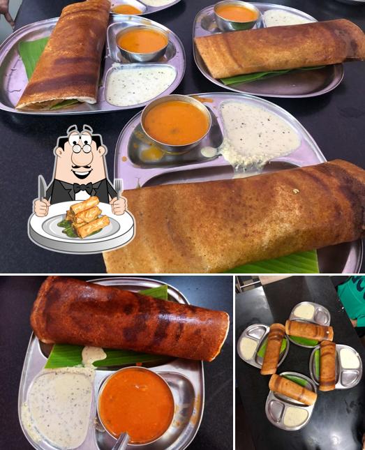 Spring rolls at Sri Mahalakshmi Refreshments