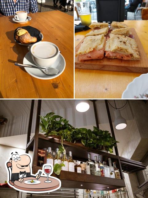 Dai un’occhiata alla foto che raffigura la cibo e bevanda di Latteria