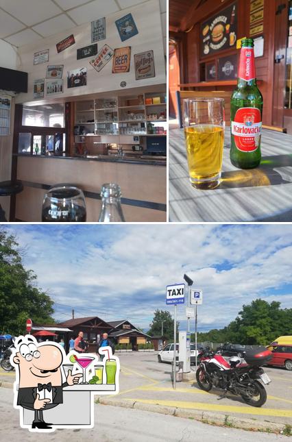 Tra le varie cose da Zalogajnica Deni si possono trovare la bancone da bar e esterno