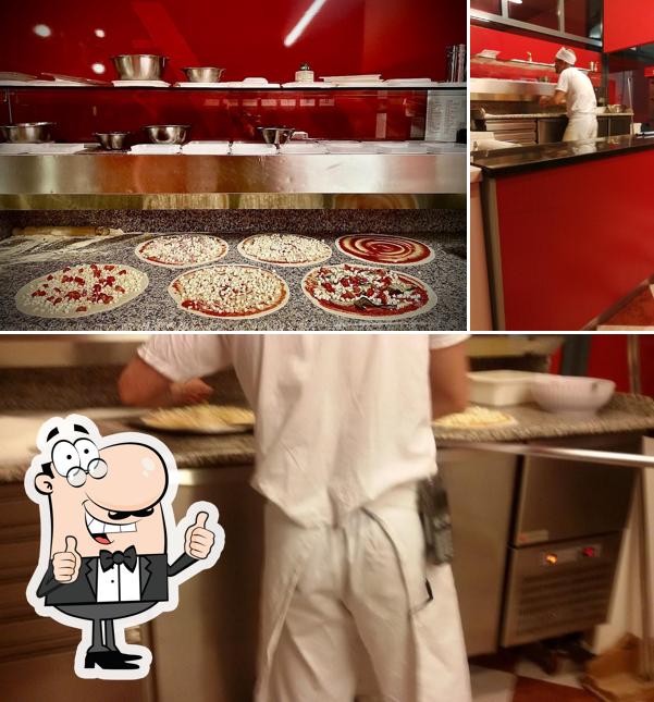 Vedi la immagine di Eat Pizza