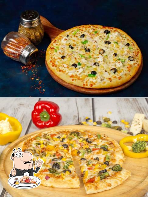 Order pizza at Raju Tasty Pizza