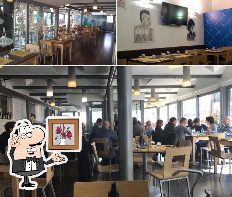 Gli interni di Da Pecchia Pizza e Sfizi Napoletani