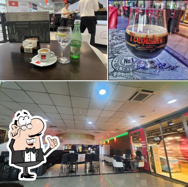 Tra le diverse cose da Amici Café - Bistro si possono trovare la interni e birra