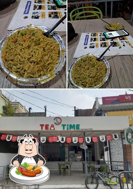 Tea Time - Gosainganj
