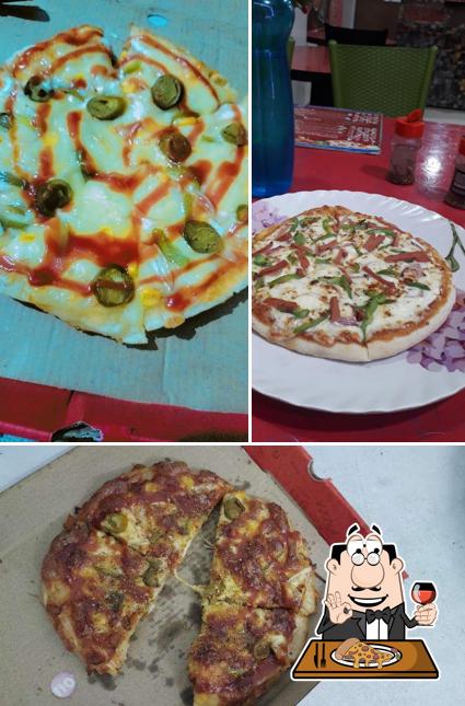 At Laziz Pizza In Madhepura, you can order pizza