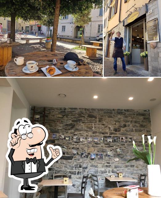 San Giuliano Caffè si caratterizza per la interni e esterno