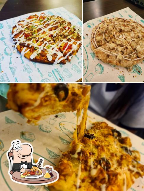 Order various variants of pizza
