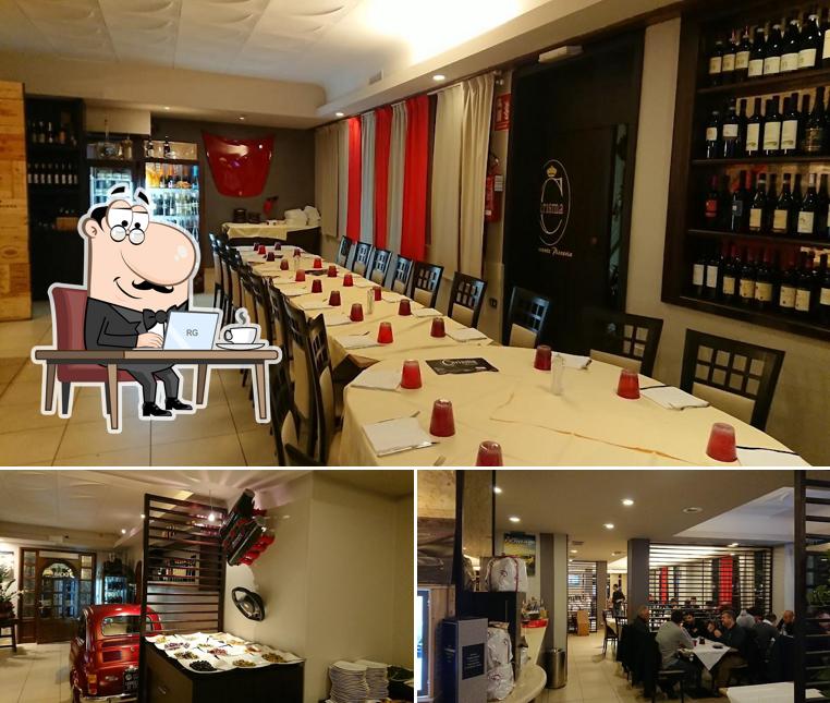 Siediti a un tavolo di Ristorante Carisma