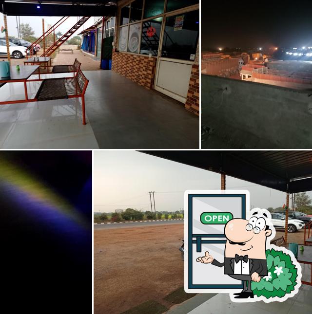 The exterior of Rituraj punjabi Dhaba
