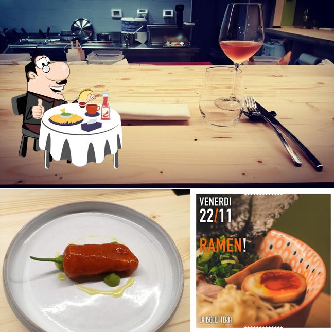 Piatto di formaggi al La Biglietteria Bistrot