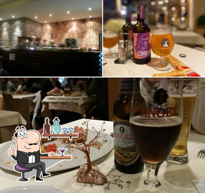 Siediti a un tavolo di Pizzeria Blu Notte Snc Dei F.lli Gherri Enrico e Mirella Correggio Reggio Emilia