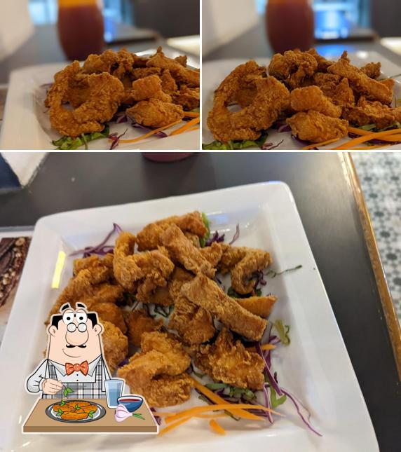 Chicken wings at Amour Bakes & Cafe