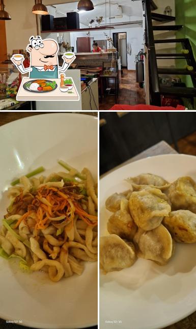 La immagine della cibo e interni di MaMaLi