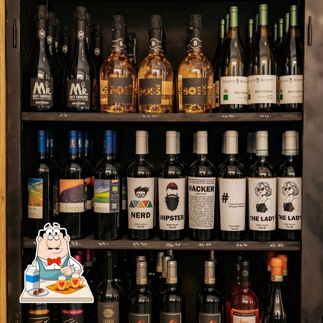 Goditi un drink a Esspresso Coletta