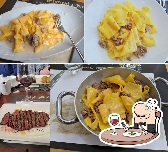 Platti al Ristorante Pizzeria agli Antichi Orti