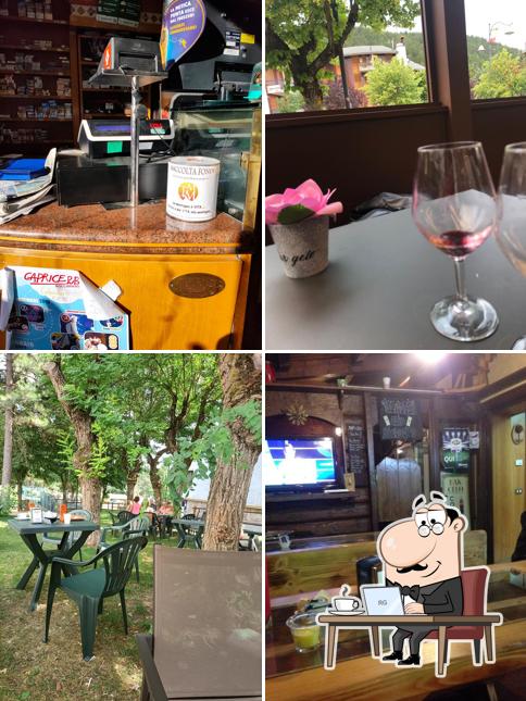 Gli interni di Bar Gelo